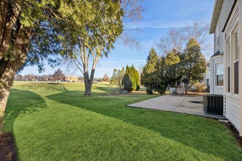 Tiny photo for 461 Breckenridge Drive, Aurora, IL 60504 (MLS # 12578935)