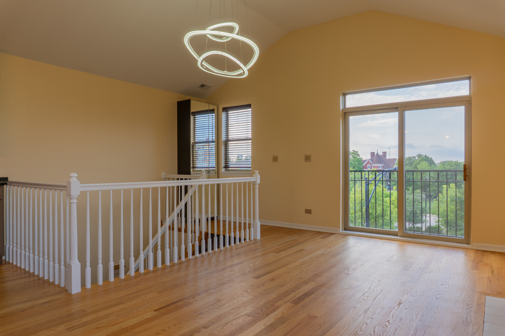 2665 W Warren Boulevard 3