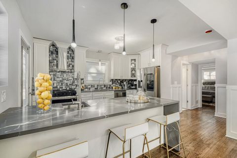 Tiny photo for 9001 S Claremont Avenue, Chicago, IL 60643 (MLS # 12603521)