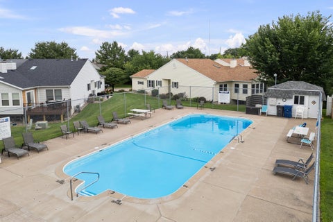 Tiny photo for 3964 Partridge Circle, Bettendorf, IA 52722 (MLS # 12690887)