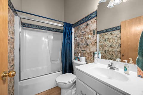 Tiny photo for 3964 Partridge Circle, Bettendorf, IA 52722 (MLS # 12690887)
