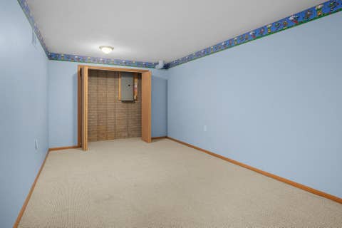 Tiny photo for 3964 Partridge Circle, Bettendorf, IA 52722 (MLS # 12690887)