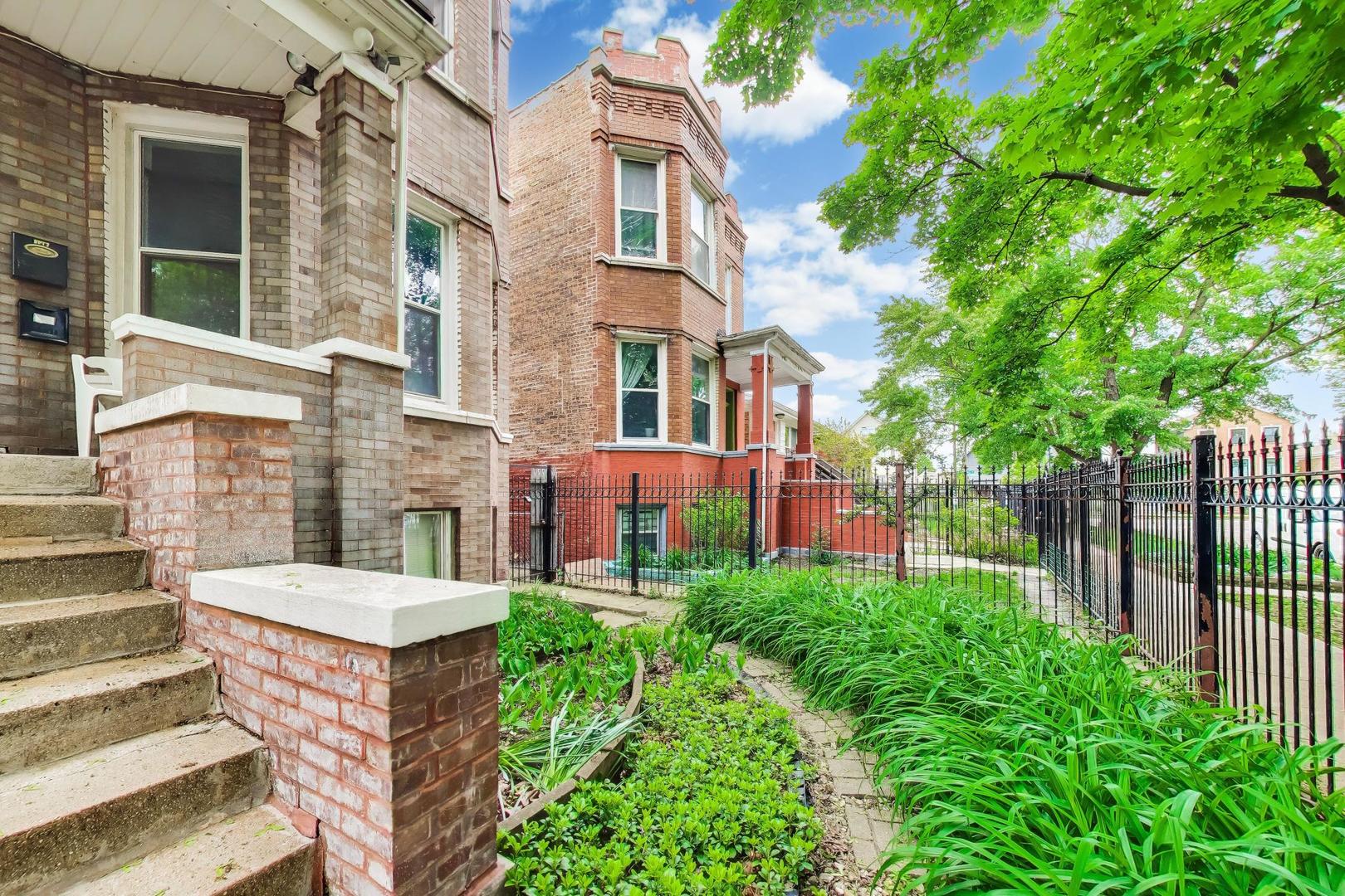 3410 W SHAKESPEARE Avenue