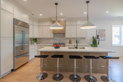 Tiny photo for 941 N Winchester Avenue #2, Chicago, IL 60622 (MLS # 12562609)