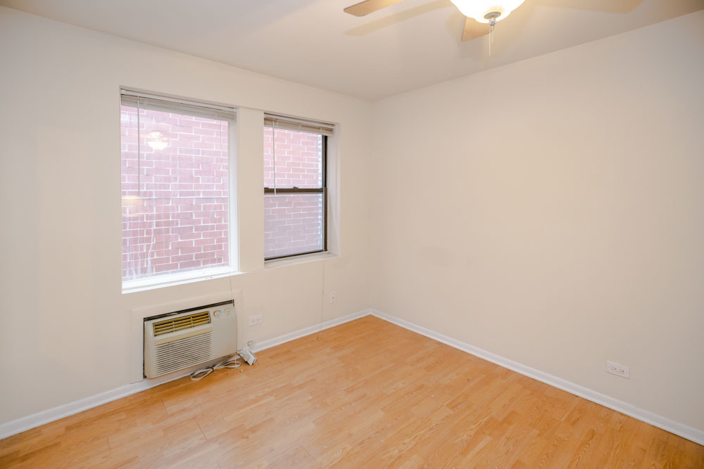 1504 N Dearborn Parkway 302