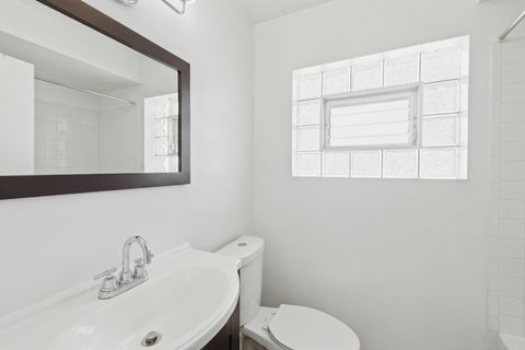 Tiny photo for 4622 N Springfield Avenue, Chicago, IL 60625 (MLS # 12612586)