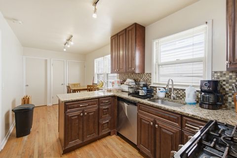 Tiny photo for 4622 N Springfield Avenue, Chicago, IL 60625 (MLS # 12612586)