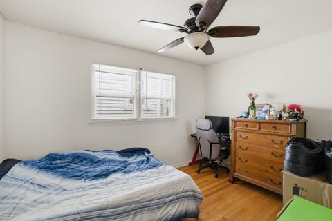 Tiny photo for 4622 N Springfield Avenue, Chicago, IL 60625 (MLS # 12612586)