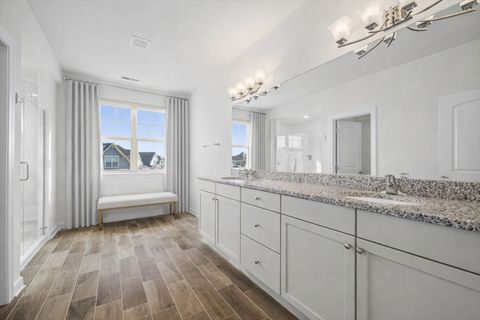 Tiny photo for 35 Woodland Trail, Lincolnshire, IL 60069 (MLS # 12573441)