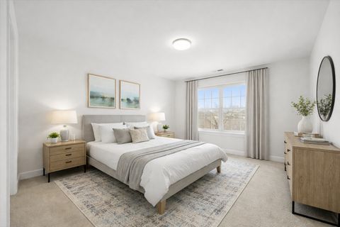 Tiny photo for 35 Woodland Trail, Lincolnshire, IL 60069 (MLS # 12573441)