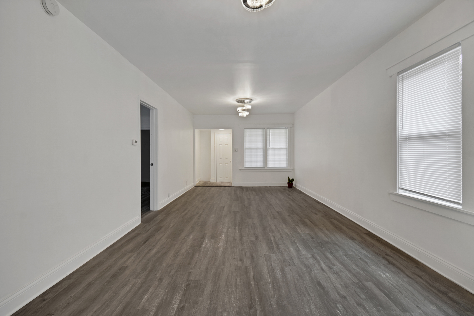 1011 W 103rd Place