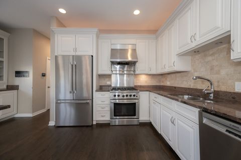 Tiny photo for 1701 W BYRON Street, Chicago, IL 60613 (MLS # 12539393)