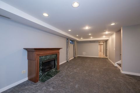 Tiny photo for 1701 W BYRON Street, Chicago, IL 60613 (MLS # 12539393)