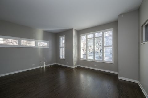 Tiny photo for 1701 W BYRON Street, Chicago, IL 60613 (MLS # 12539393)