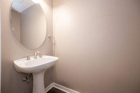 Tiny photo for 1701 W BYRON Street, Chicago, IL 60613 (MLS # 12539393)