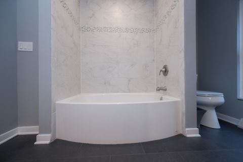 Tiny photo for 1701 W BYRON Street, Chicago, IL 60613 (MLS # 12539393)