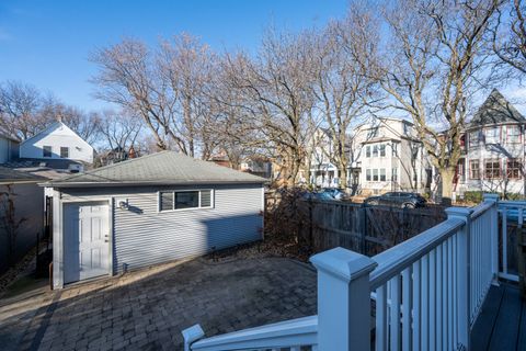 Tiny photo for 1701 W BYRON Street, Chicago, IL 60613 (MLS # 12539393)