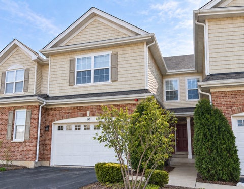Photo of 547 Bobby Ann Court, Roselle, IL 60172 (MLS # 12768019)