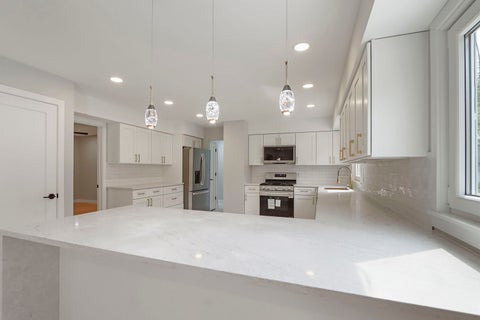Tiny photo for 713 Dawes Street, Libertyville, IL 60048 (MLS # 12764048)