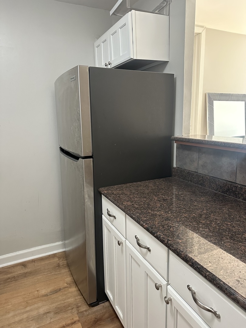 100 E Walton Street 14F
