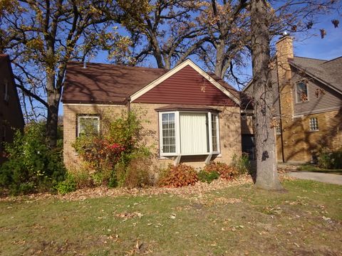 A home in Park Ridge