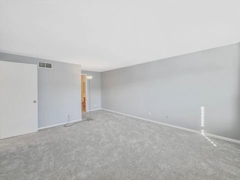 Tiny photo for 1986 Brighton Lane, Hoffman Estates, IL 60169 (MLS # 12554599)