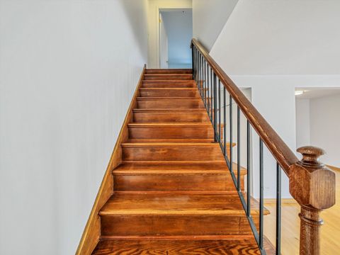 Tiny photo for 1986 Brighton Lane, Hoffman Estates, IL 60169 (MLS # 12554599)