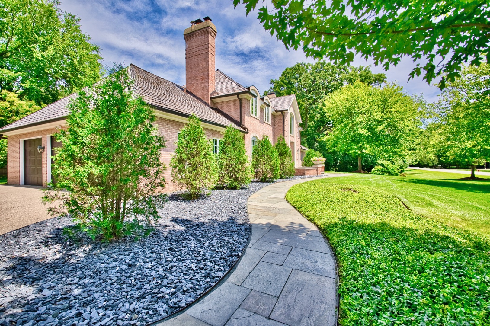 560 Jacqulyn Lane