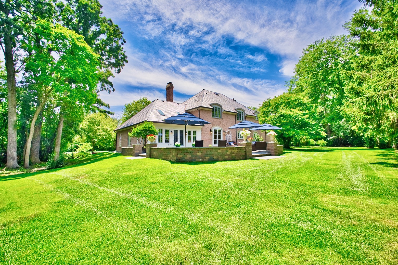560 Jacqulyn Lane