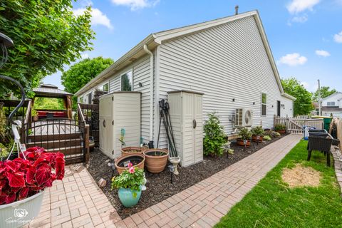 Tiny photo for 5307 Floralwood Court, Plainfield, IL 60586 (MLS # 12647519)