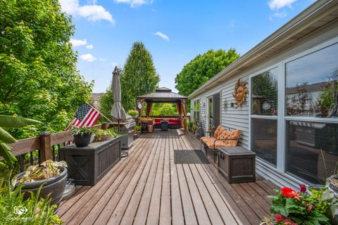 Tiny photo for 5307 Floralwood Court, Plainfield, IL 60586 (MLS # 12647519)