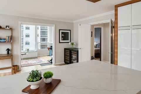 Tiny photo for 1313 N Ritchie Court #1005, Chicago, IL 60610 (MLS # 12632533)