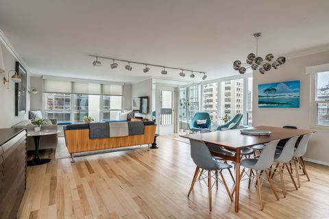 Tiny photo for 1313 N Ritchie Court #1005, Chicago, IL 60610 (MLS # 12632533)