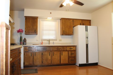 Tiny photo for 920 Sunnyside Avenue, Thornton, IL 60476 (MLS # 12528107)