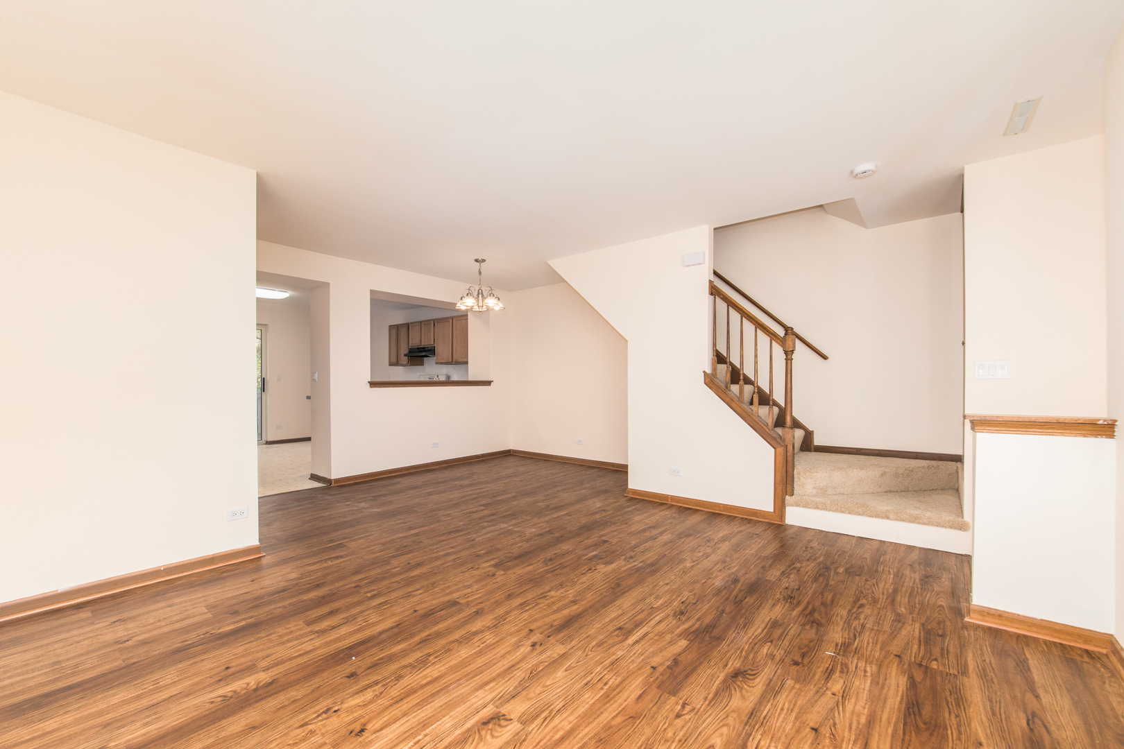 97 N Macgillis Drive