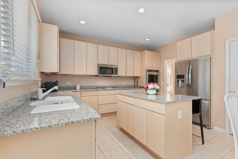 Tiny photo for 3392 Whirlaway Drive, Northbrook, IL 60062 (MLS # 12591417)