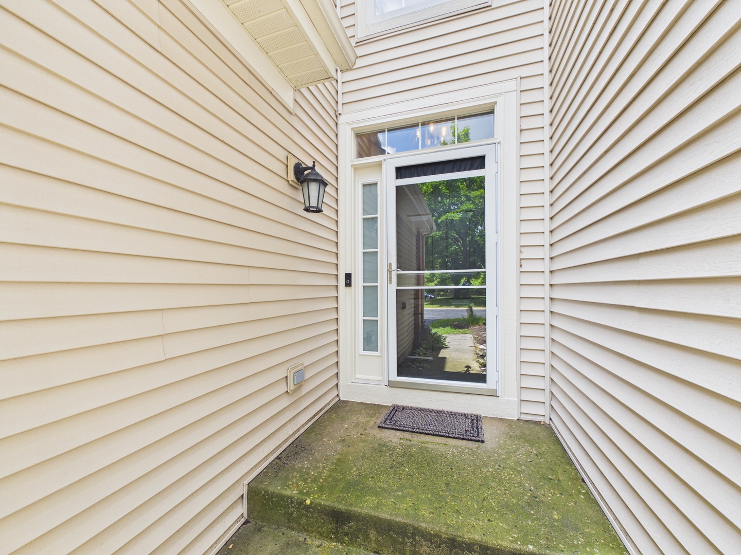 6067 CANTERBURY Lane 6067