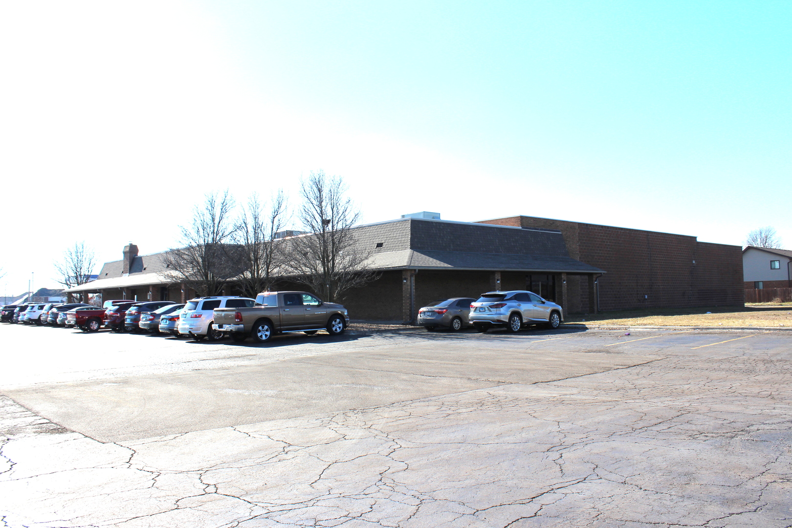 1009 W Laraway Road
