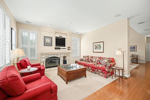 Tiny photo for Glen Ellyn, IL 60137 (MLS # 12641697)