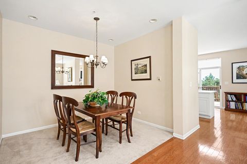 Tiny photo for Glen Ellyn, IL 60137 (MLS # 12641697)