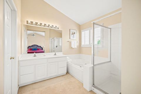 Tiny photo for Glen Ellyn, IL 60137 (MLS # 12641697)