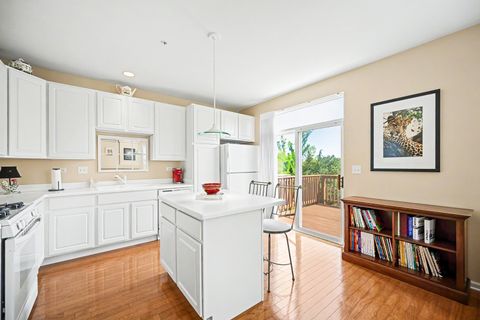 Tiny photo for Glen Ellyn, IL 60137 (MLS # 12641697)