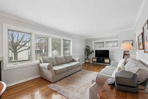 Tiny photo for 1713 N 76TH Court, Elmwood Park, IL 60707 (MLS # 12590366)