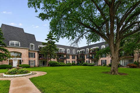 Tiny photo for 5200 CARRIAGEWAY Drive #317, Rolling Meadows, IL 60008 (MLS # 12717709)