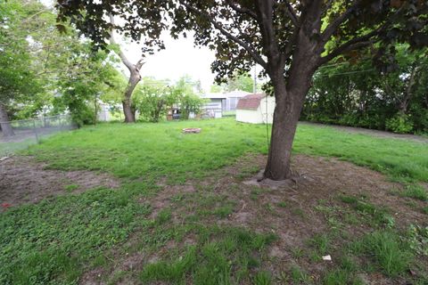 Tiny photo for 2702 Saint James Street, Rolling Meadows, IL 60008 (MLS # 12646600)