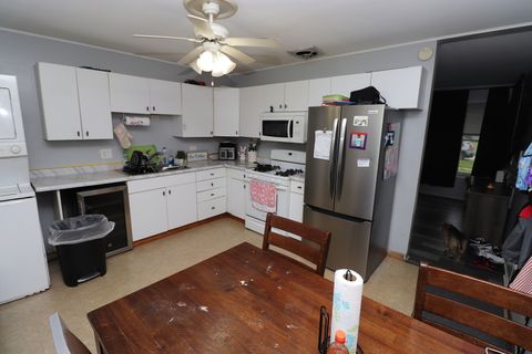 Tiny photo for 2702 Saint James Street, Rolling Meadows, IL 60008 (MLS # 12646600)