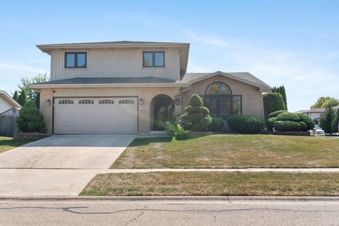 A home in Romeoville