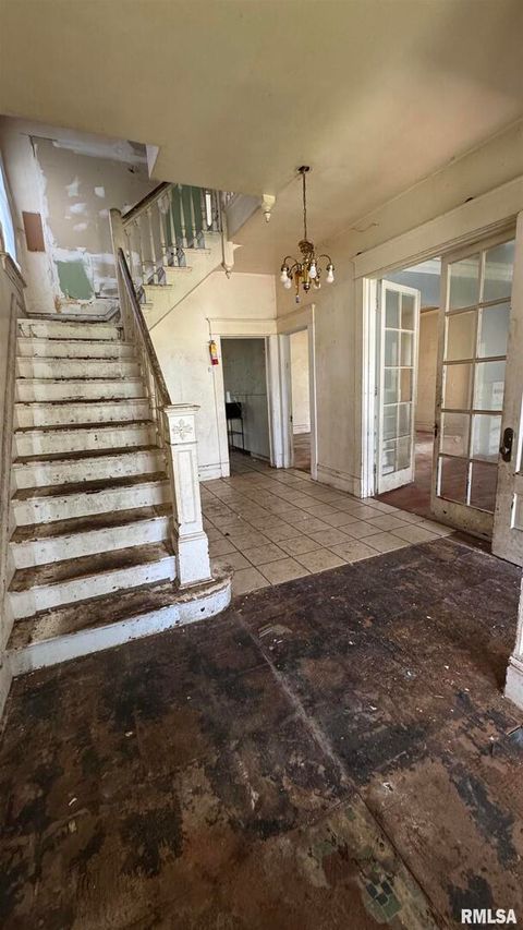 Tiny photo for 1815 W 3RD Street, Davenport, IA 52802 (MLS # QC4265770)