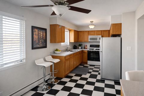 Tiny photo for 9024 W 140th Street #3B, Orland Park, IL 60462 (MLS # 12565912)