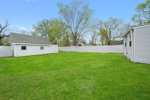 Tiny photo for 500 Engle Street, Dolton, IL 60419 (MLS # 12500740)